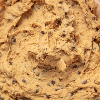 Combine chocolate chips with dough. Your combination should look like this and pay attention, The flour shouldn't be too thick or thin. 