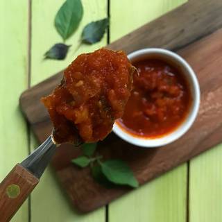 You have a fresh and delicious tomato sauce to enjoy.