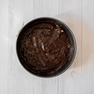 Pour the mixture into a 9- inch baking pan or a tray which is greased or coated with parchment paper and place in the refrigerator for 3 hours. we can use a rimmed tray and a little deep, or even belt lock cake mold.