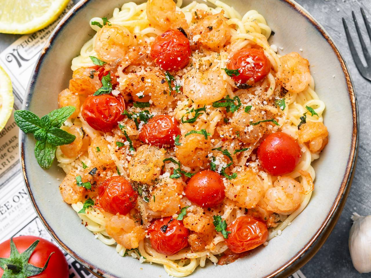Garlic Tomato Shrimp Pasta Recipe