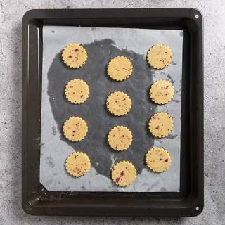 Put the dough inside the refrigerator to rest for about 45 minutes. Then take the dough out and cut out your cookies with a mold.