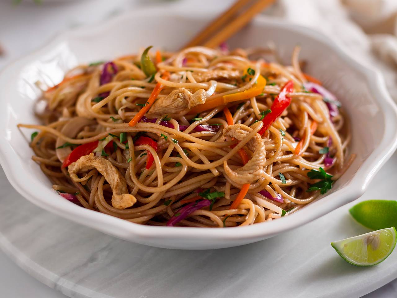 Easy Chicken Chow Mein Recipe