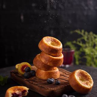 You can serve it with jam, melted chocolate, and cheese. With hallow interior and the golden brown top is the best roll. It will be crispy and fluffy by using a popover pan.