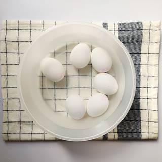 To peel the eggshells easier, put the eggs in cold water and let to cool.