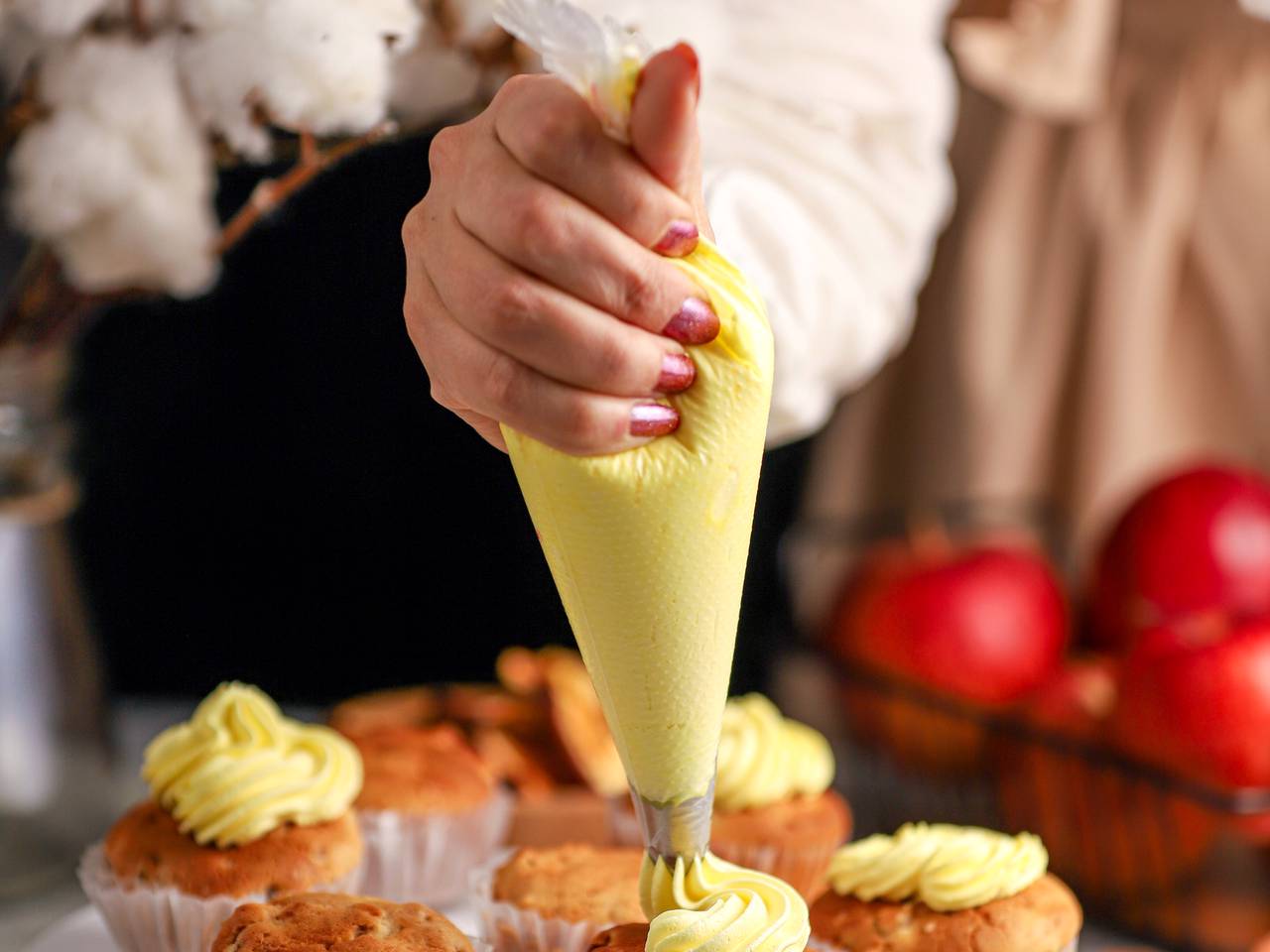 Apple and Cinnamon Cupcakes Recipe 