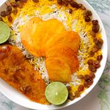 Keshmesh Polo ba Morgh – Raisin Rice with Chicken