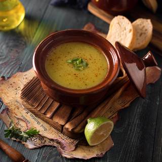 You can add some fresh parsley or some spring onions to serve your soup.