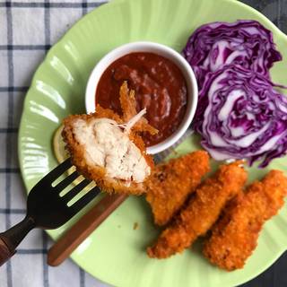 Now your delicious and crispy fried chicken fillets are ready to enjoy.