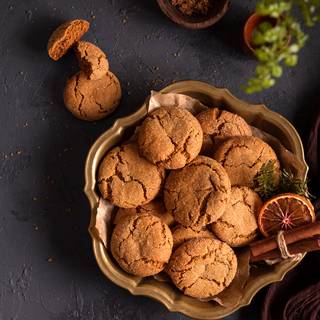 You can remove the parchment papers when your cookies are cold enough. Enjoy your ginger cookies with a warm drink.
