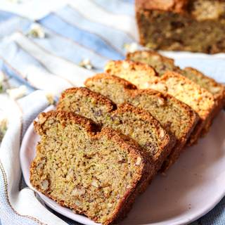 The Best Classic Zucchini Bread Recipe with Walnuts