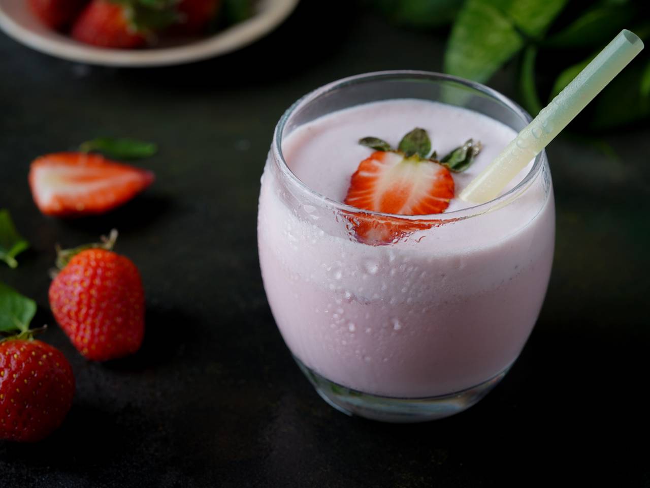 One Minute Strawberry Milkshake